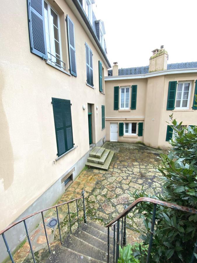 Studio au cœur de Granville Extérieur photo